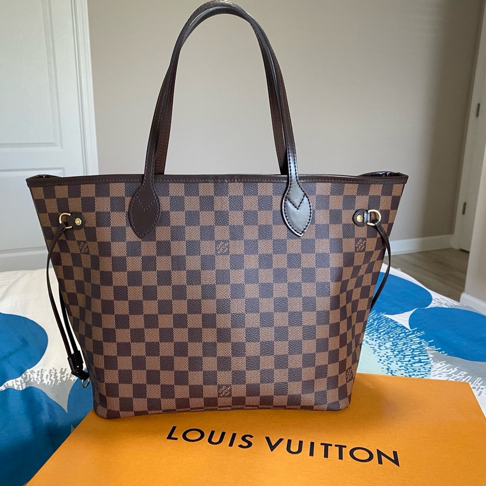 Louis Vuitton Neverfull MM Cherry Damier Ebene